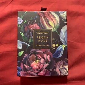 FREE W PURCHASE Peony Rose hand cream